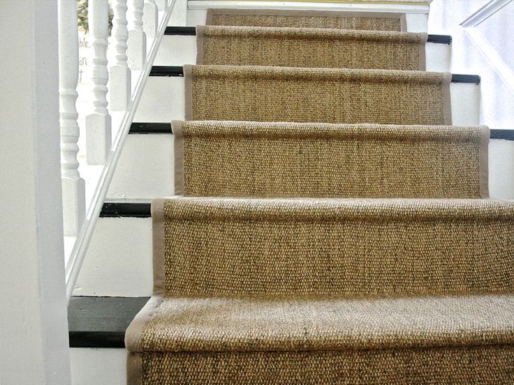 stair runner carpet in Dubai