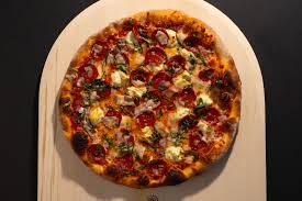 Famous Pizza