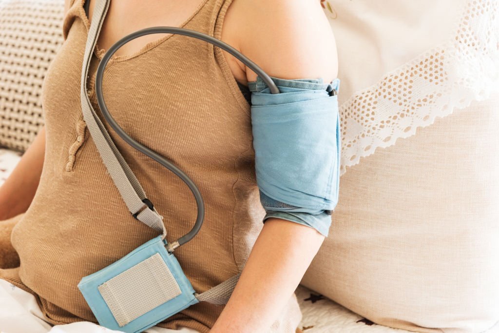 24 Hours Ambulatory Blood Pressure Monitors Market
